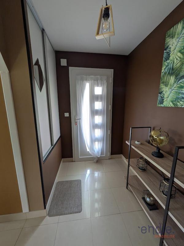 Maison - 169 m² - 8 pièces