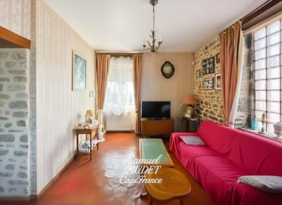 Maison - 98 m² - 5 pièces