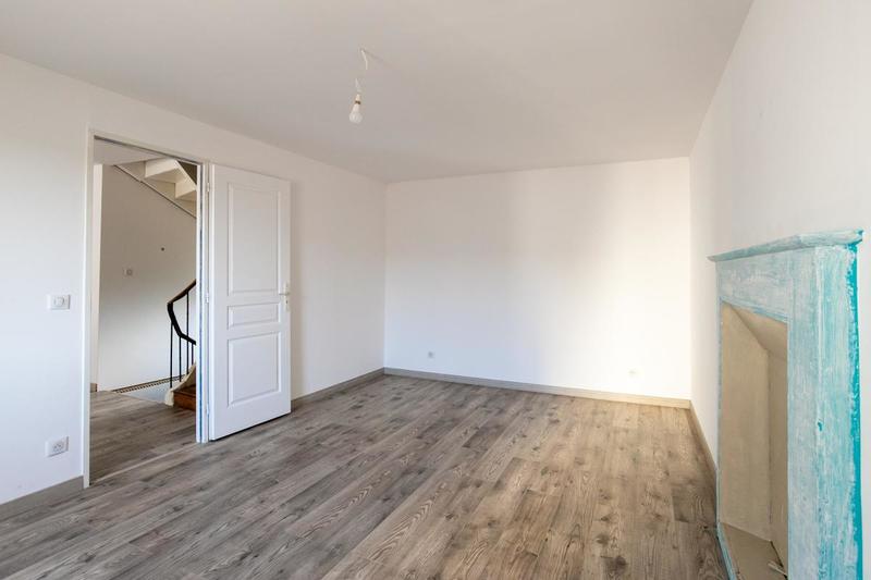 Maison - 101 m² - 1 pièce