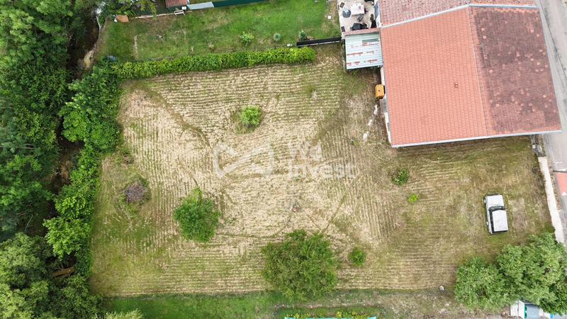 Maison - 200 m² - 2 pièces