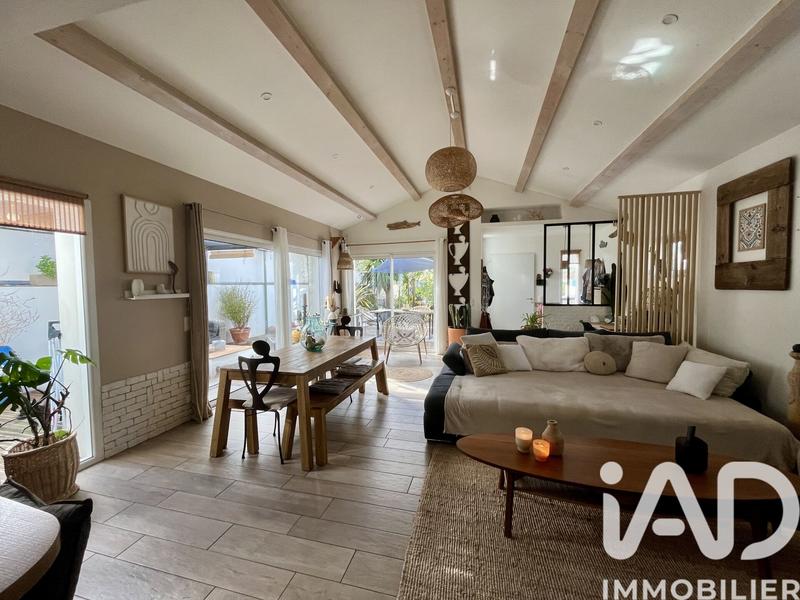 Maison - 110 m² - 5 pièces