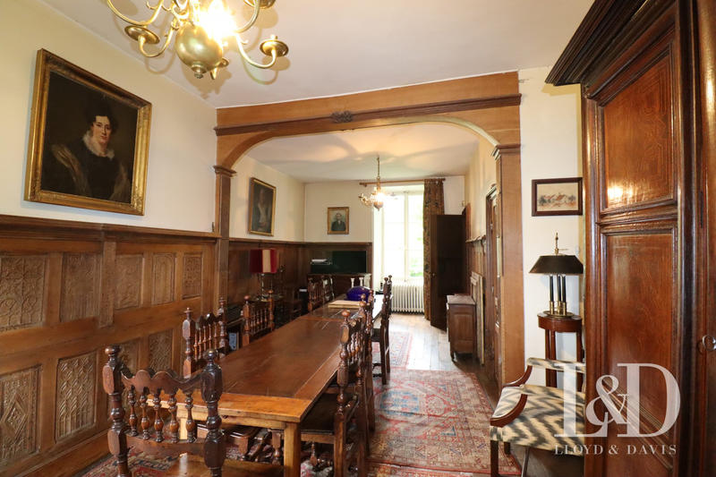 Bastide - 395 m² - 13 pièces