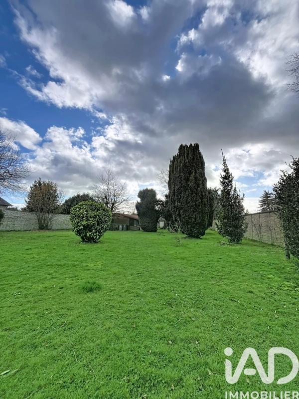 Maison - 235 m² - 7 pièces