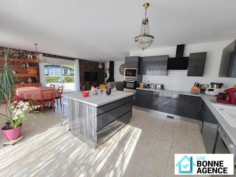 Maison contemporaine - 150 m² - 6 pièces