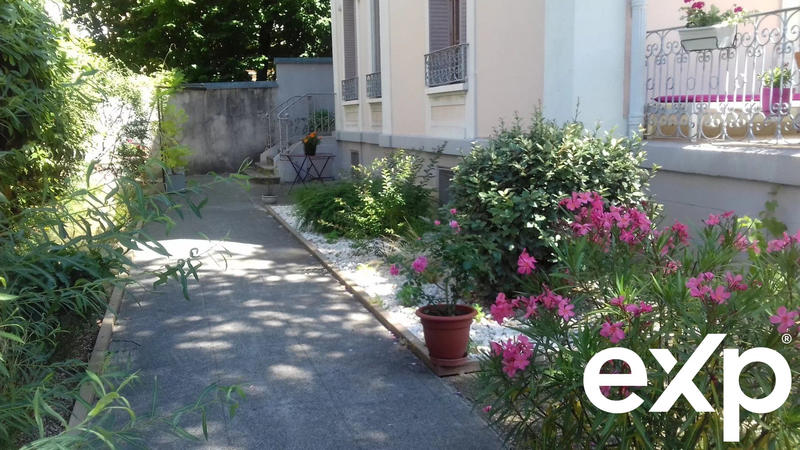 Appartement - 89 m² - 3 pièces