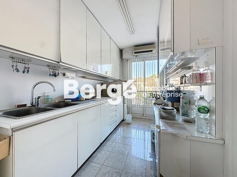 Bureau - 55 m² - 2 pièces