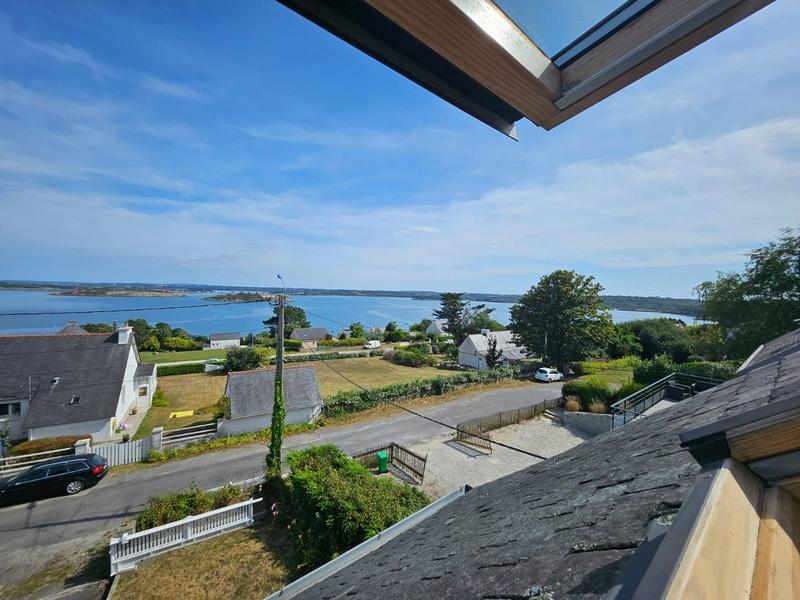 Maison - 85 m² - 5 pièces