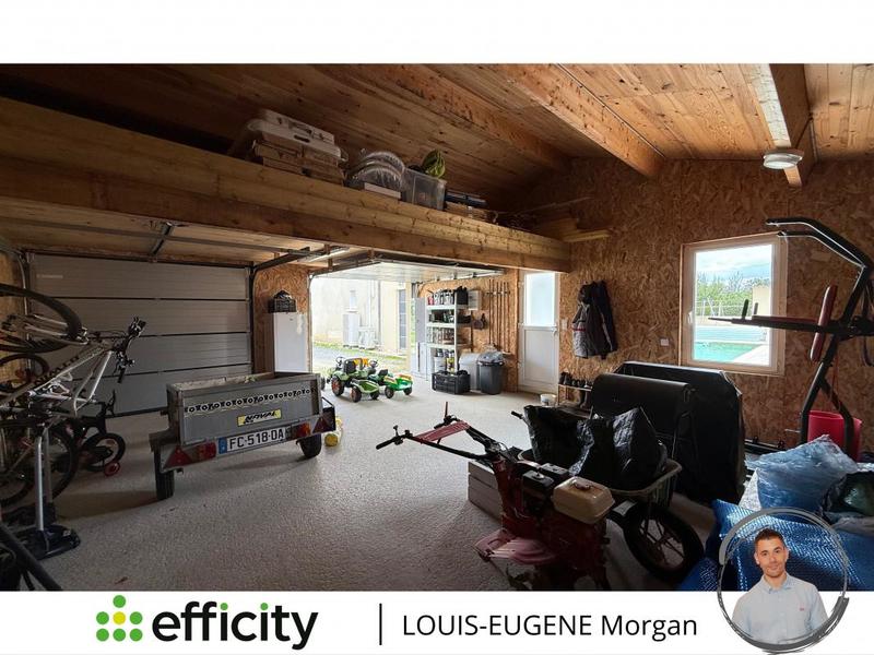 Pavillon - 161 m² - 6 pièces