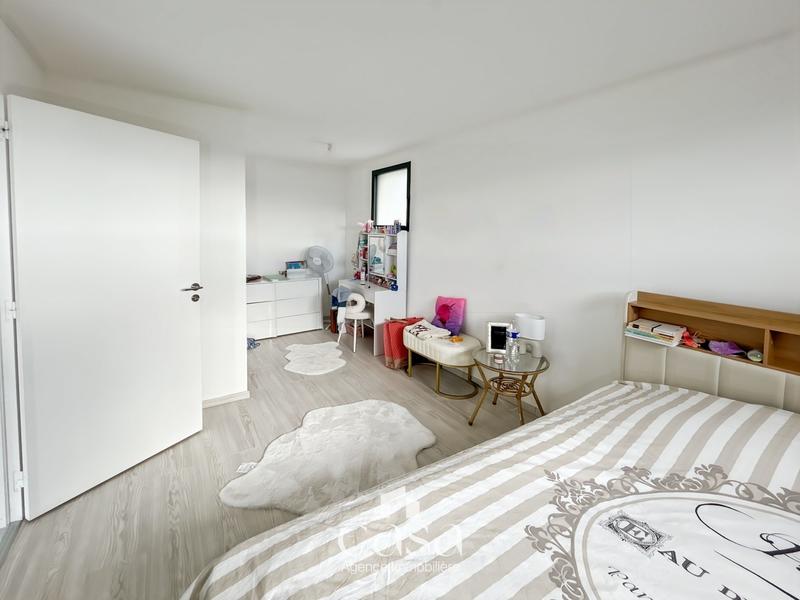 Maison contemporaine - 125 m² - 6 pièces