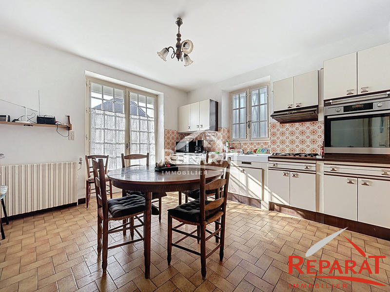 Maison - 178 m² - 5 pièces