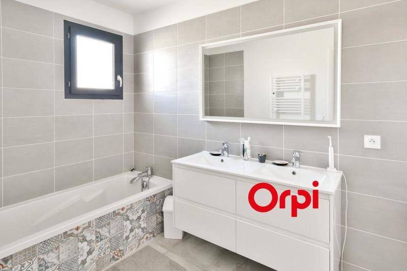 Maison - 113 m² - 5 pièces