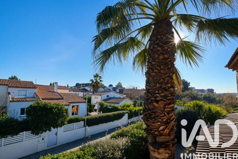 Maison de ville - 188 m² - 5 pièces