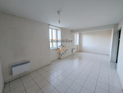 Appartement - 90 m² - 4 pièces