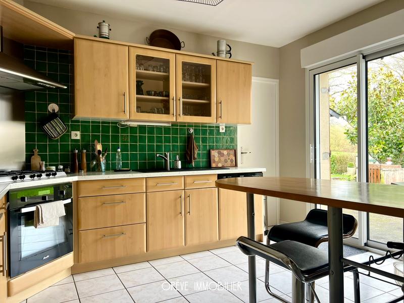 Maison - 140 m² - 6 pièces