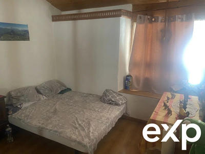 Appartement - 79 m² - 5 pièces