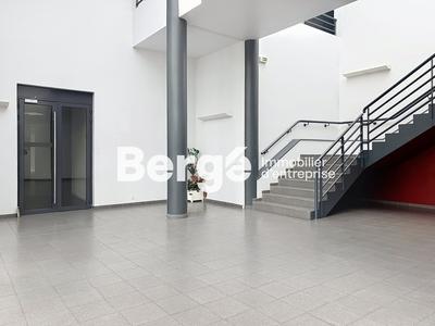 Bureau - 520 m²
