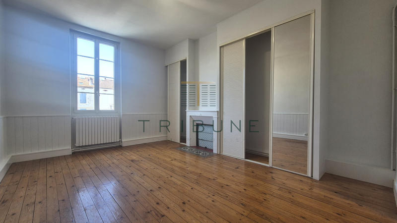 Maison - 180 m² - 6 pièces