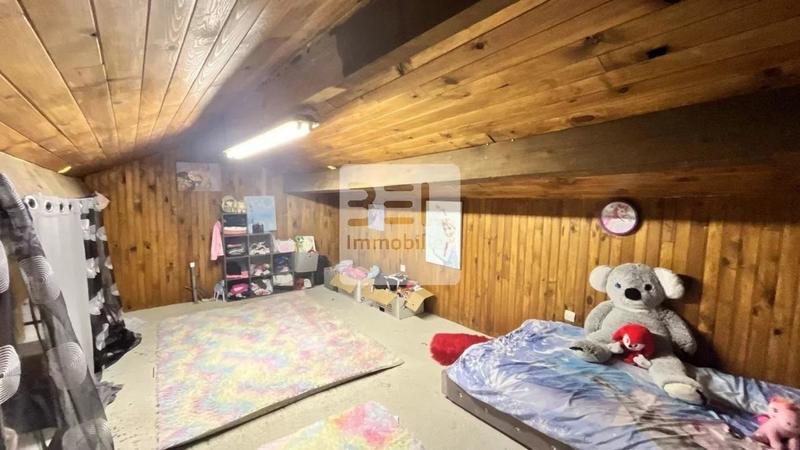 Maison de village - 210 m² - 7 pièces