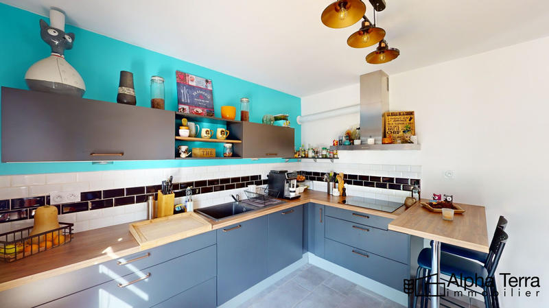 Maison - 95 m² - 5 pièces