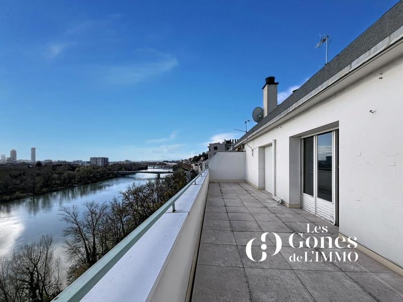 Appartement - 88 m² - 3 pièces