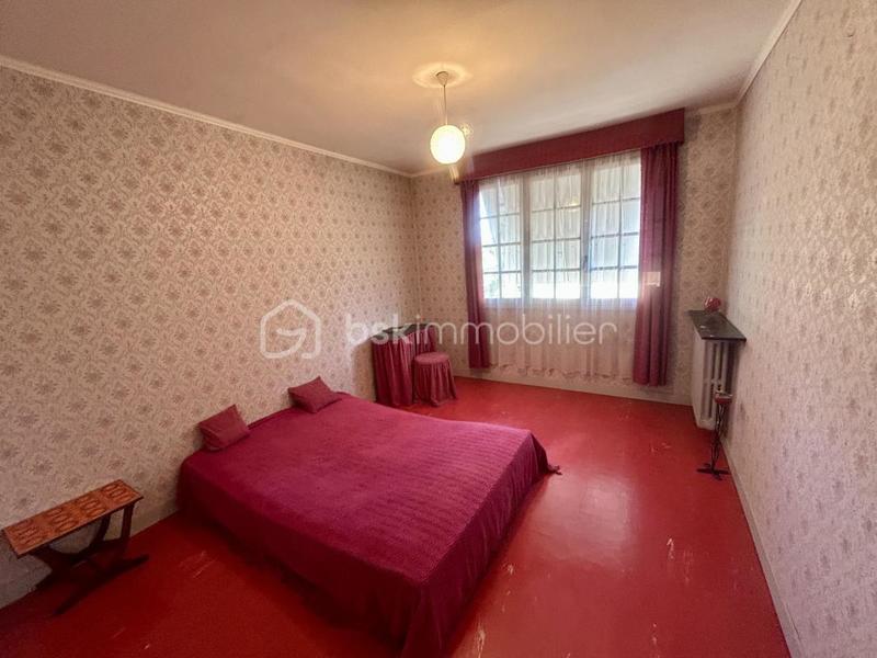 Propriété - 236 m² - 10 pièces