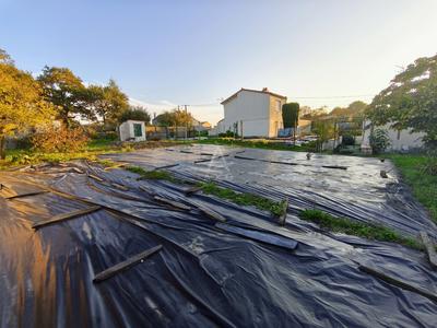 Terrain constructible - 600 m²