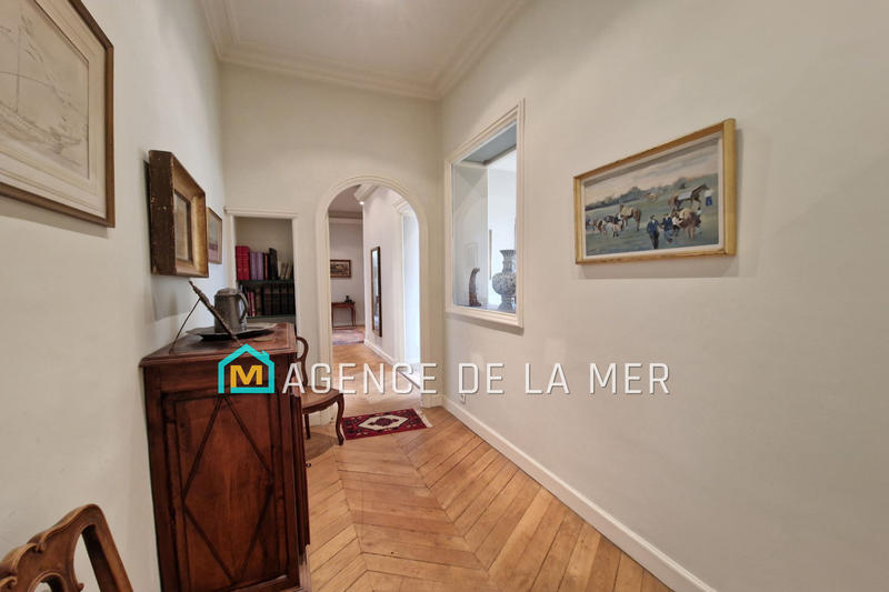 Appartement - 132 m² - 5 pièces