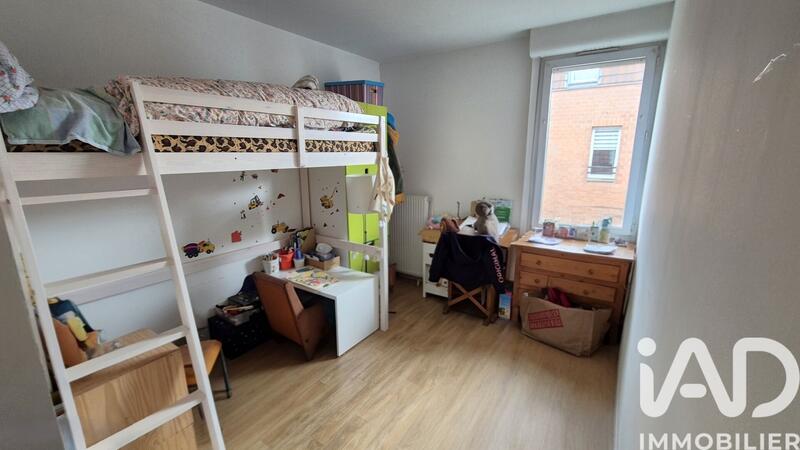 Appartement - 82 m² - 4 pièces