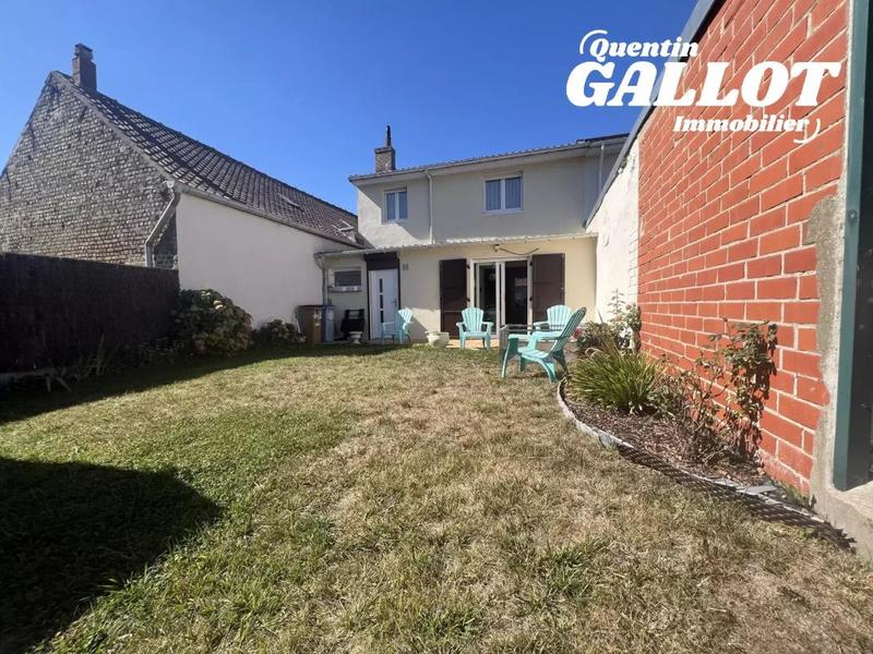 Maison - 99 m² - 5 pièces