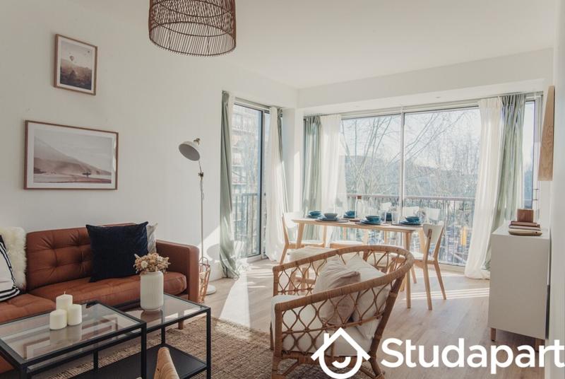 Chambre - 12 m² - 1 pièce