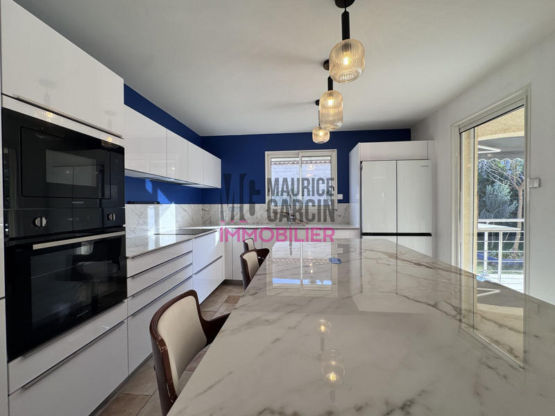 Maison - 167 m² - 7 pièces