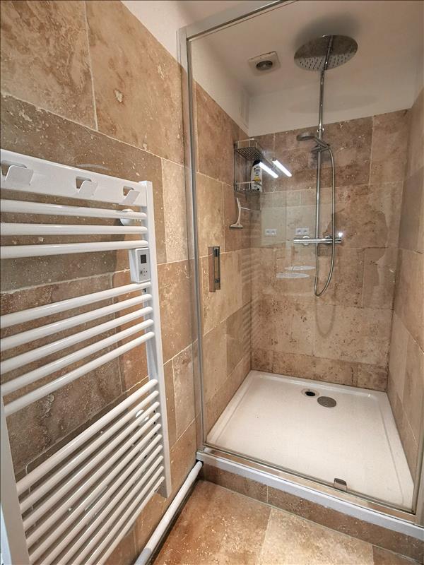 Appartement - 82 m² - 3 pièces