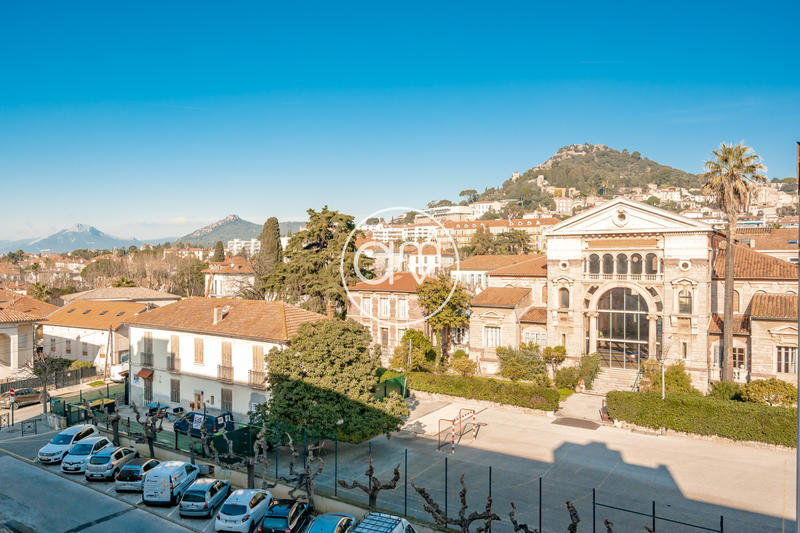 Appartement - 104 m² - 4 pièces