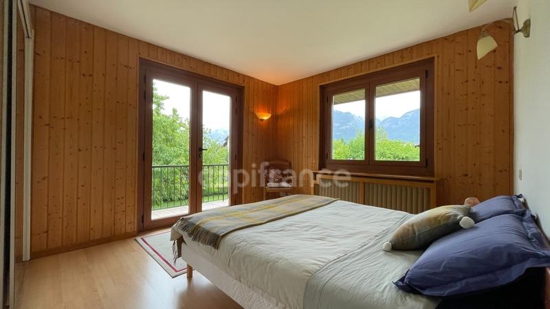 Maison - 158 m² - 6 pièces