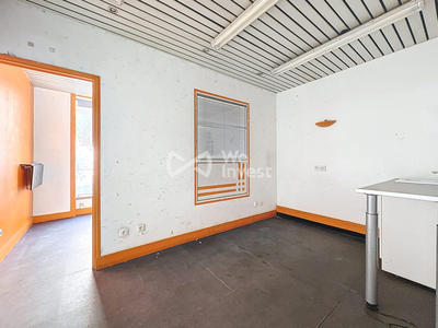 Local commercial - 27 m² - 2 pièces