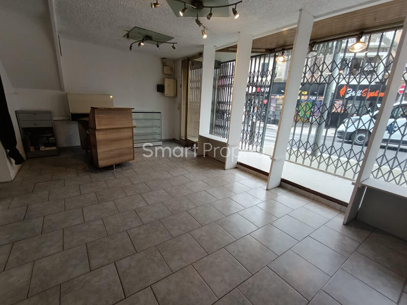 Fonds de commerce - Local commercial - 53 m²