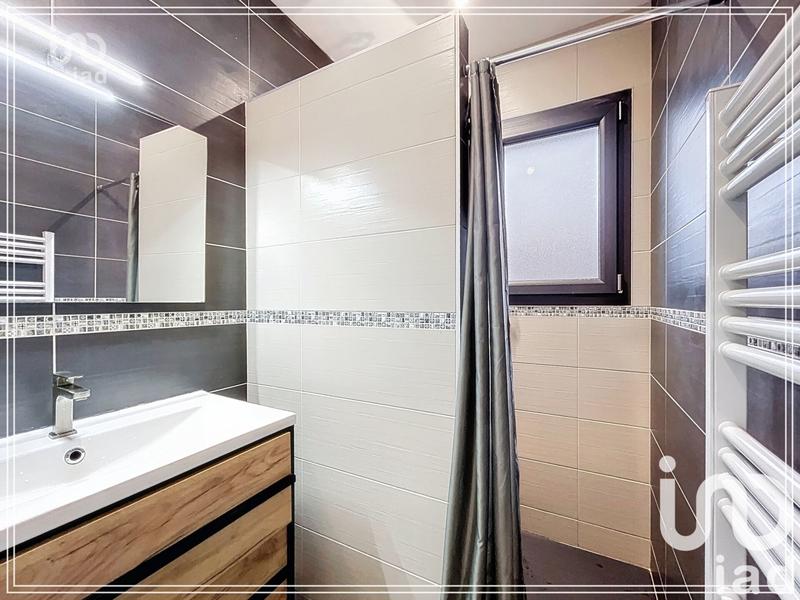 Maison - 137 m² - 10 pièces