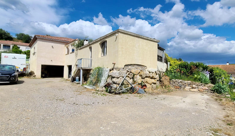 Villa - 140 m² - 4 pièces