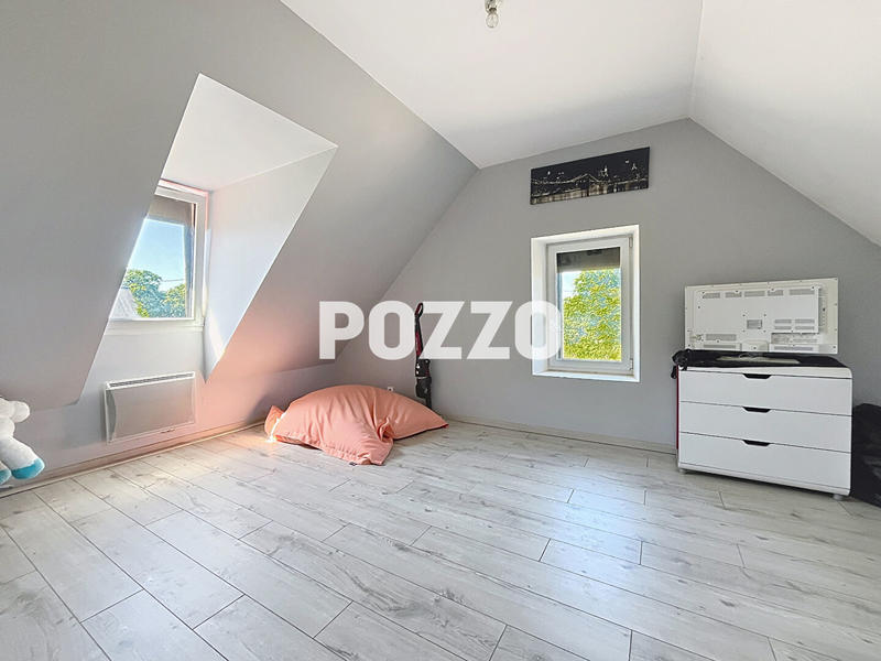 Maison - 125 m² - 5 pièces