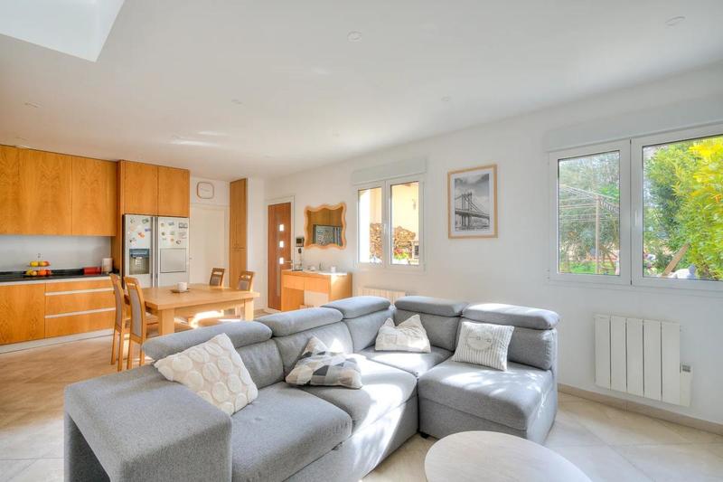 Maison - 75 m² - 4 pièces