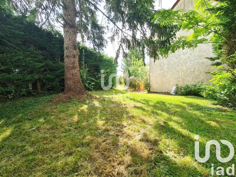 Maison - 215 m² - 8 pièces