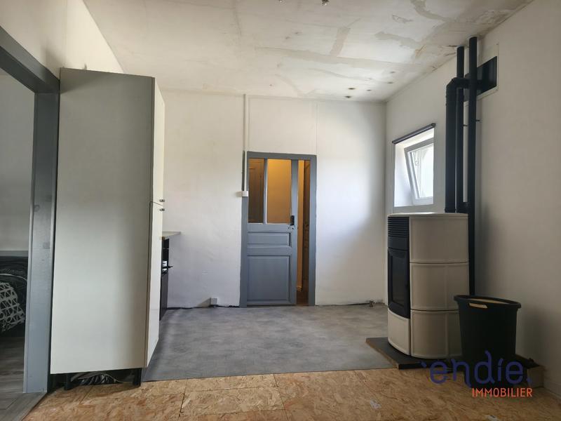 Maison - 245 m² - 12 pièces