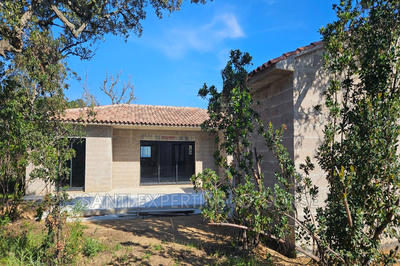 Villa - 160 m² - 4 pièces