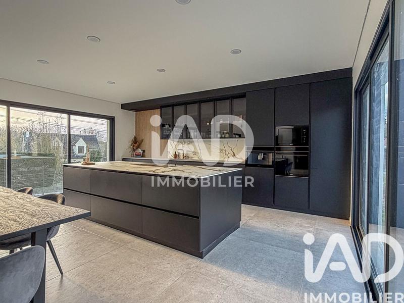 Maison - 187 m² - 5 pièces