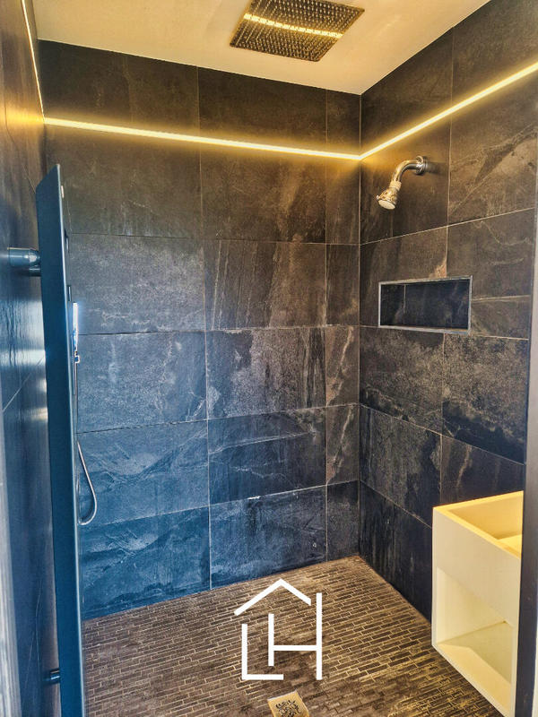 Appartement - 109 m² - 5 pièces