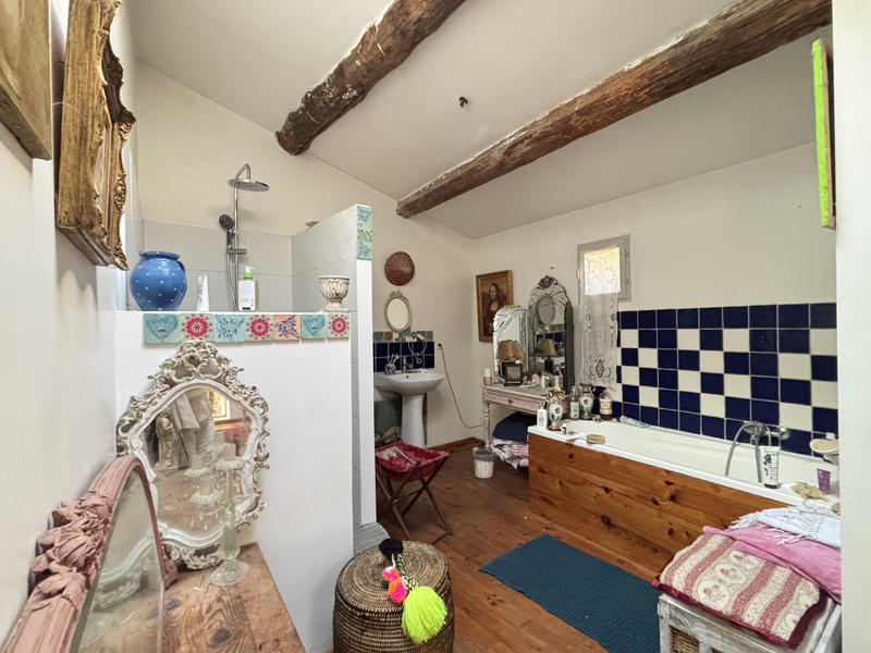 Maison - 182 m² - 8 pièces