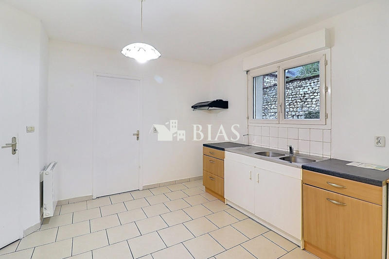 Maison - 92 m² - 4 pièces