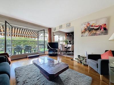 Appartement - 100 m² - 5 pièces