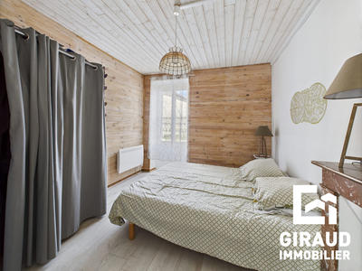 Maison - 127 m² - 7 pièces