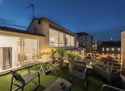 Appartement - 136 m² - 6 pièces